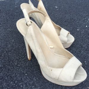 Forever 21 size 8 high heels.