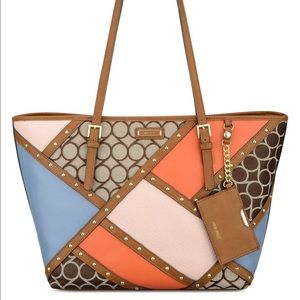 ✨NINE WEST AVA TOTE ✨