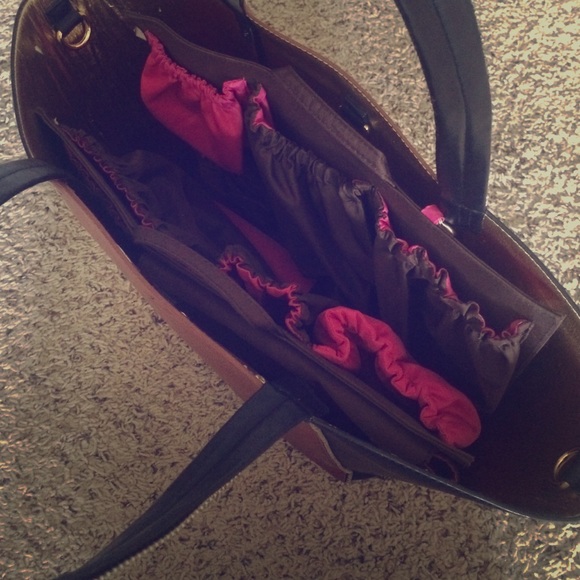 ToteSavvy by Life in Play organizer (diaper bag)