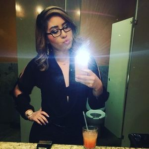 Meet your Posher, Justine