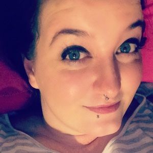 Meet your Posher, Sabrina