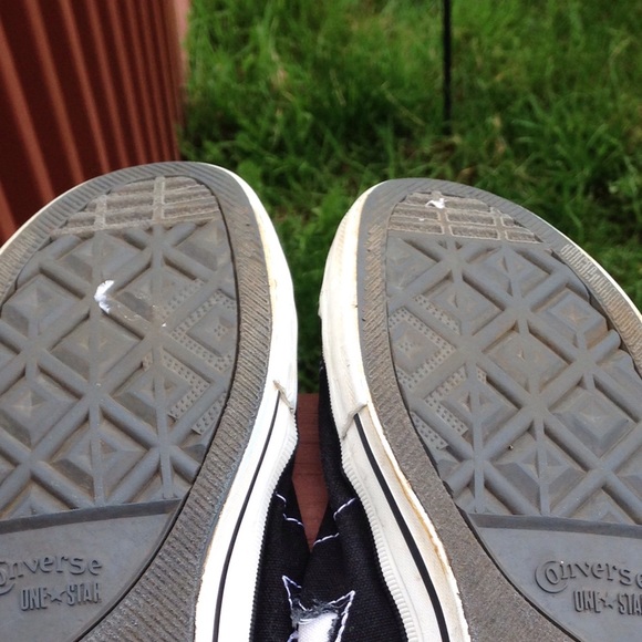 Converse Sneakers - Picture 4 of 4