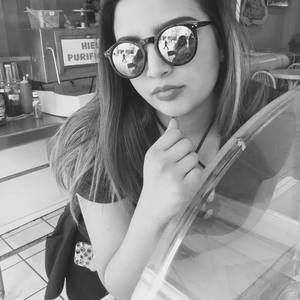 Meet your Posher, Sofia