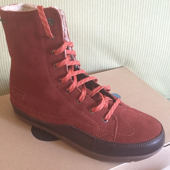 SALE❗️❗️Patagonia activist fleece waterproof boots - Picture 2 of 4