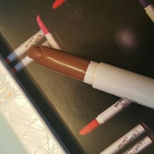 Matte x colour pop lippie stix