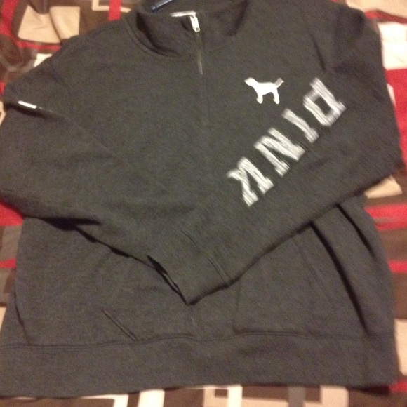 Vspink half zip❌SOLD❌