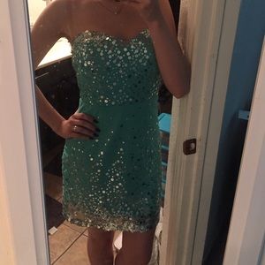 Windsor formal dress