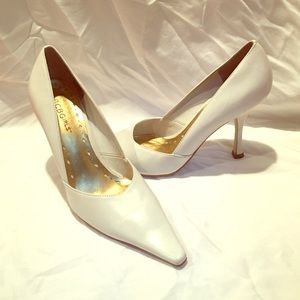 BCBG pointed toe pumps