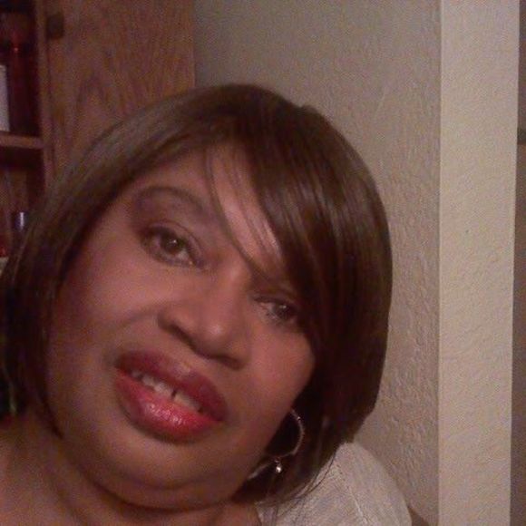 Meet your Posher, Yalonda