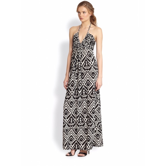 T-Bags Dresses & Skirts - T-bags L.A. Tribal V-Neck Halter Maxi Dress