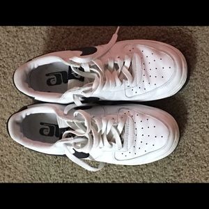 CLASSICS: Nike Air Force 1s
