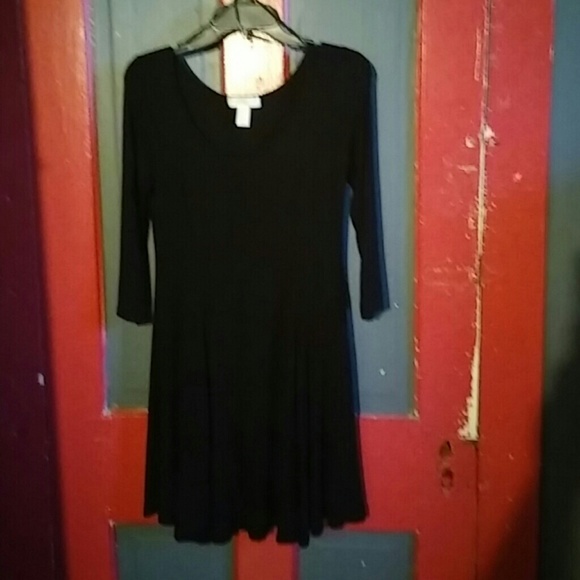 Black also in blue 3/4 sleeve dress