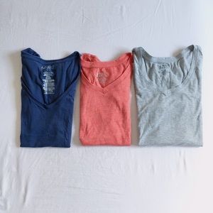 FLASH SALE V-Neck Bundle