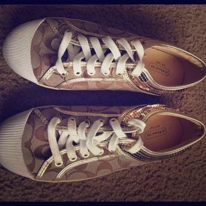 💓💓💓Coach sneaker💓💓💓💓