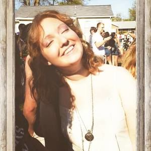 Meet your Posher, Anna