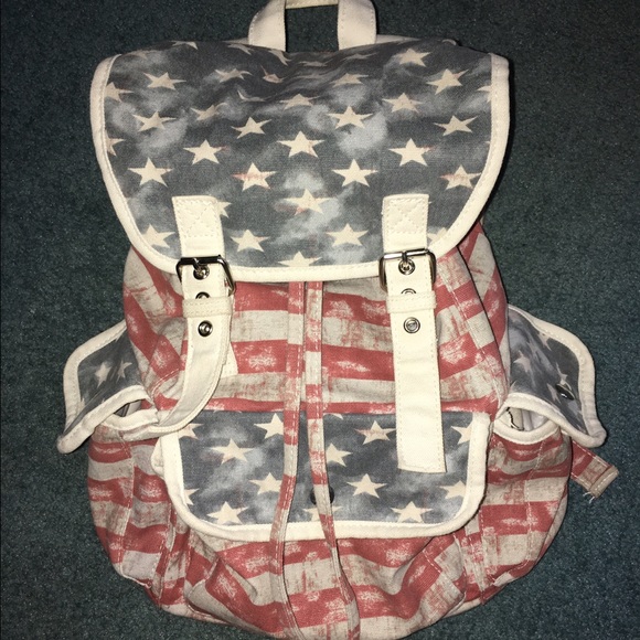 Mudd American flag bookbag