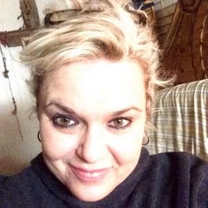 Meet your Posher, Traci