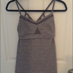 Lululemon workout top