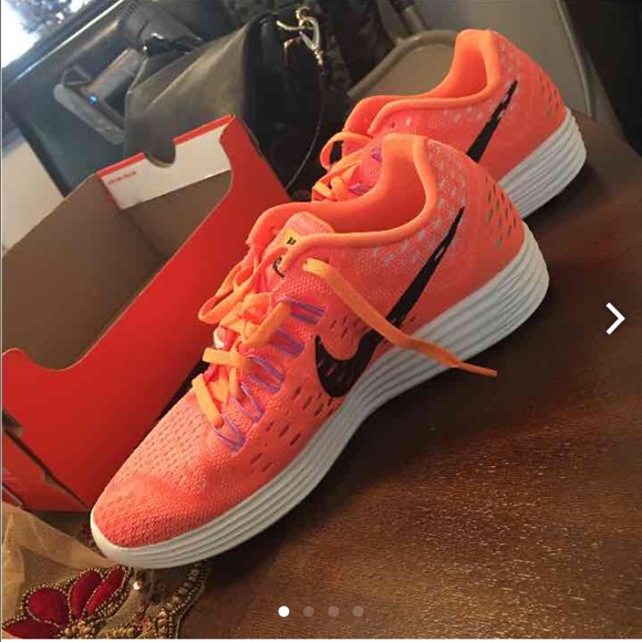 Nike Shoes - Nike running shoes