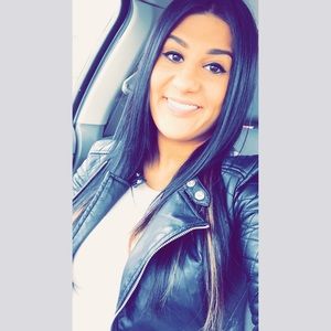 Meet your Posher, Karissa