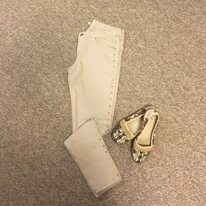Khaki jeggings with studded sides!