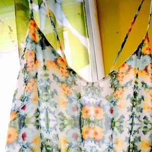 Sweet spaghetti-strap floral maxi dress, lined