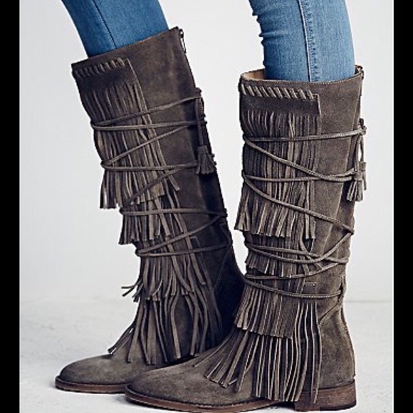 Free People/ Faryl Robin Fringe Tall Boots. - Picture 2 of 5