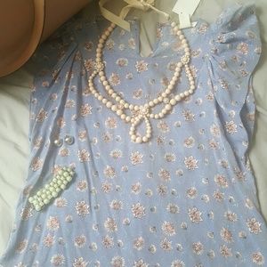 Cute floral blouse