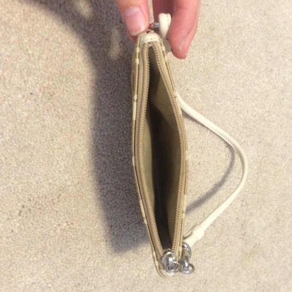 Coach Wristlet - Picture 4 of 4