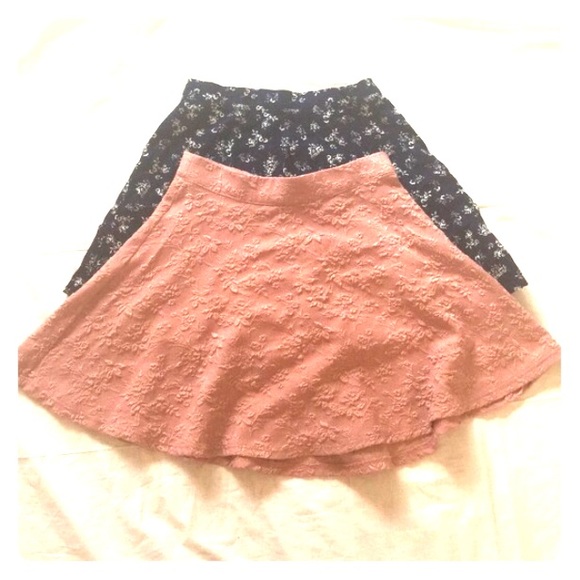 2 Forever 21 Skirts XS