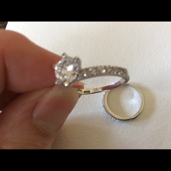 New Simulated Diamond Ring Set - Picture 3 of 4