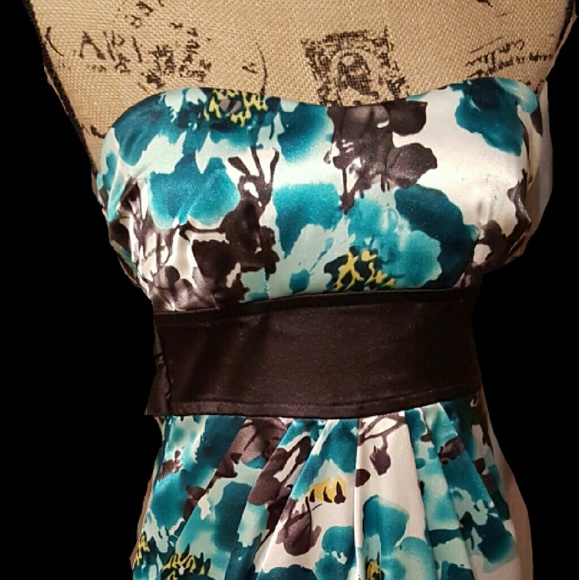 TEEZE ME fun floral mini bubble dress, semi-formal