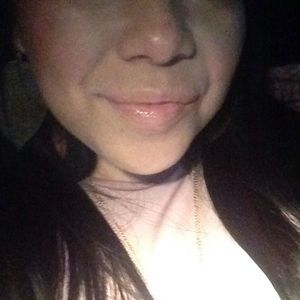 Meet your Posher, Sonya