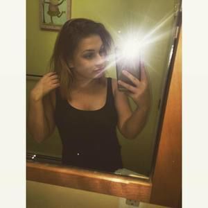 Meet your Posher, Marissa