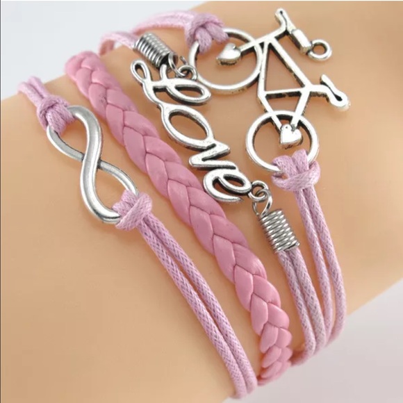 Jewelry - Hit adjustable bracelet