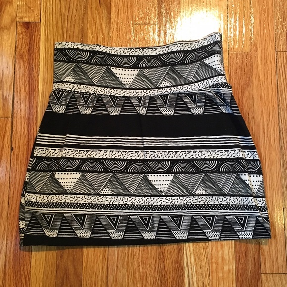 American Apparel Tribal Mini Skirt!