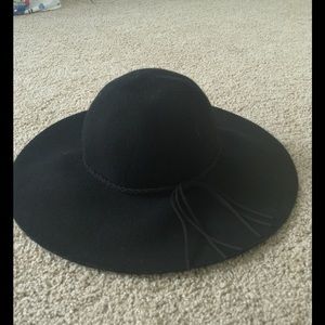 American Eagle felt floppy sun hat