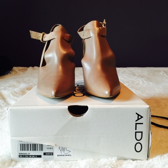 Aldo - tan booties