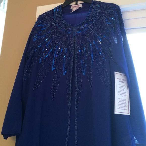Roamans Dresses & Skirts - 🎉🎉 Exquisite, 2 piece Beaded Evening Gown