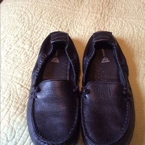 BUNDLE- two pairs of HushPuppies shoes
