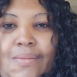 Meet your Posher, Lenorise