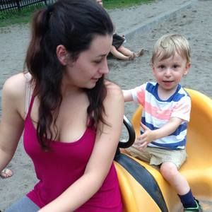 Meet your Posher, Ainsley