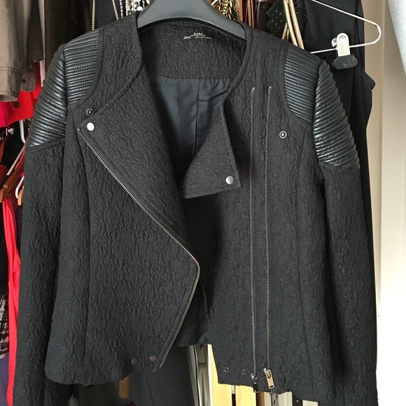Reposh! Zara Jacquard Moto