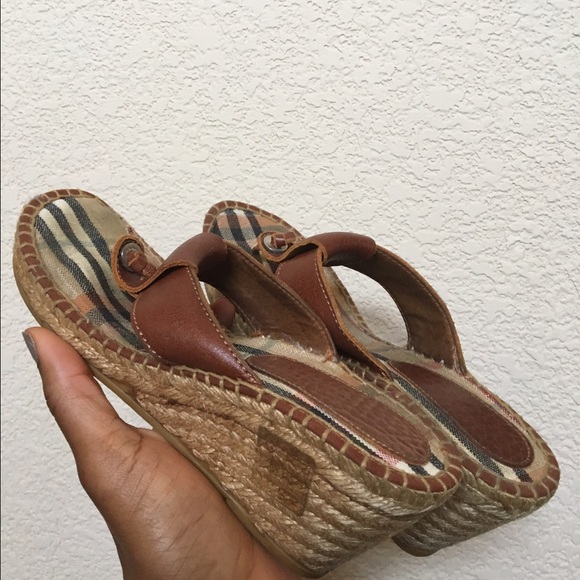 Burberry wedges - Picture 3 of 4