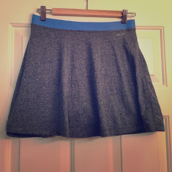 Nike Dresses & Skirts - Dri-fit skort