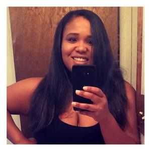 Meet your Posher, Alexia