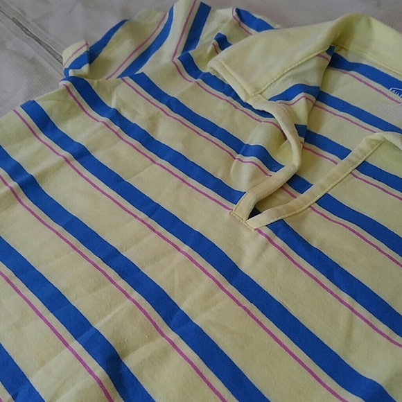Bailey's Point pullover t-shirt. - Picture 3 of 3