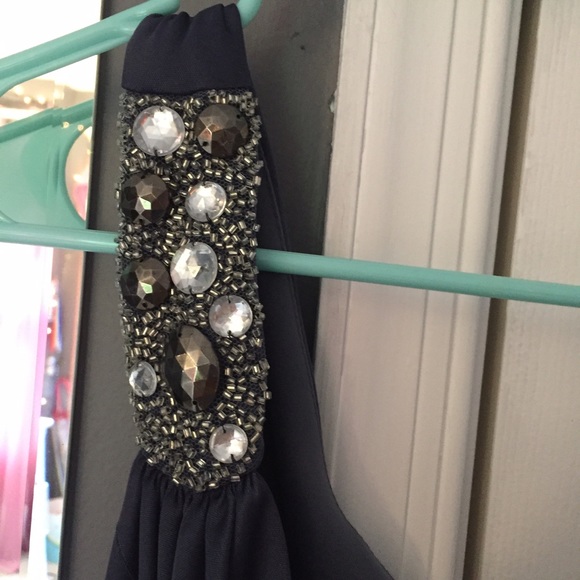 Macy/blue dress with sequence on side and shoulder - Picture 4 of 4