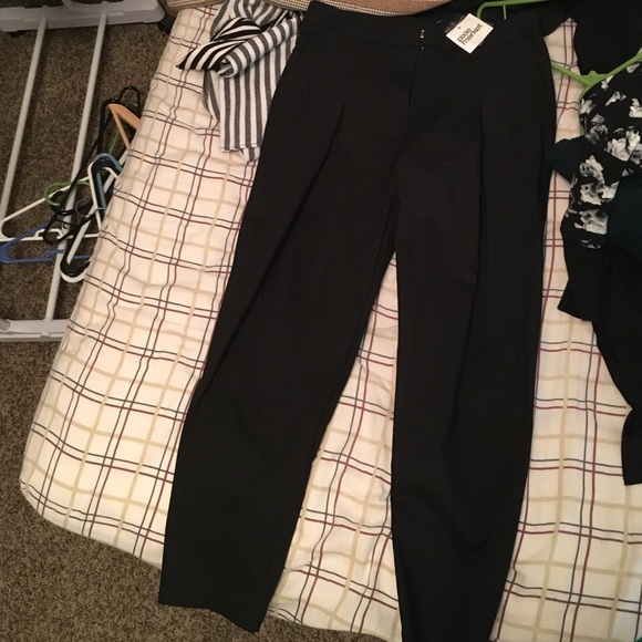 pant - Picture 1 of 2