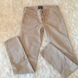 American eagle khaki skinny pants